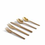 muir-flatware-amber-front-5pc-W19-heathceramics-SH-022